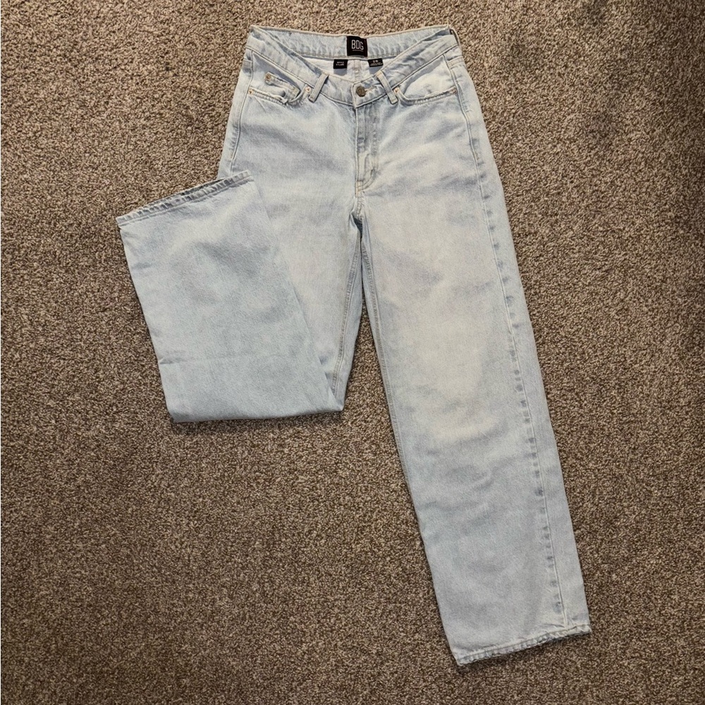 NEW | BDG Dipped V Flare Jeans